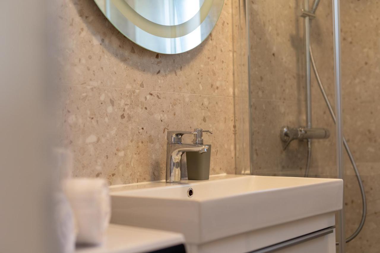 Apartments Maya & Tina Trogir Zewnętrze zdjęcie